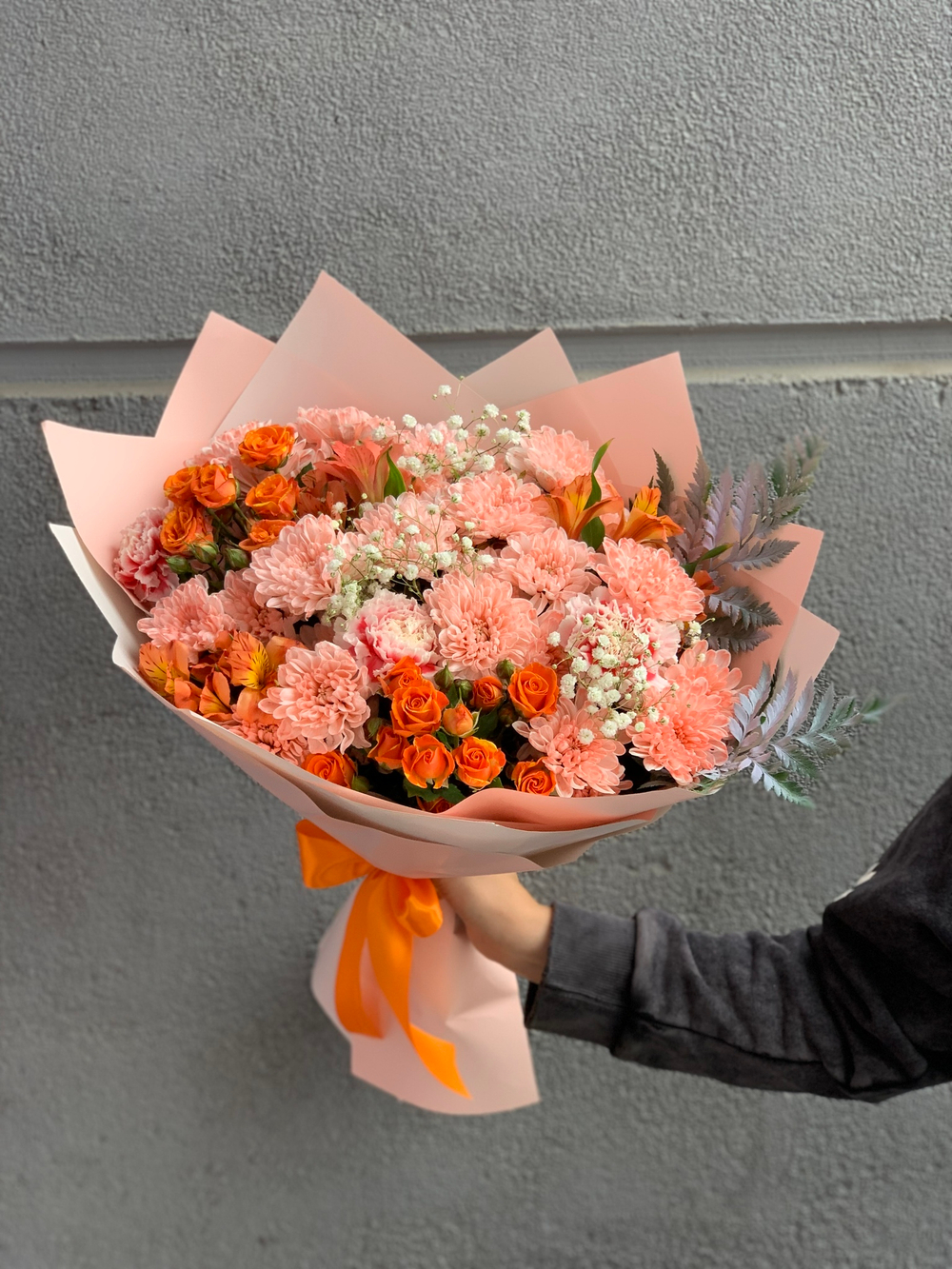 Букет цветов Сочный персик