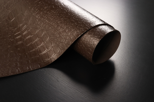 1,8-2,2 Юфть темно-коричневая плита Кайман