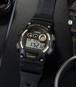 Мужские наручные часы Casio Collection W-735H-1A2