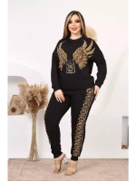 Костюм