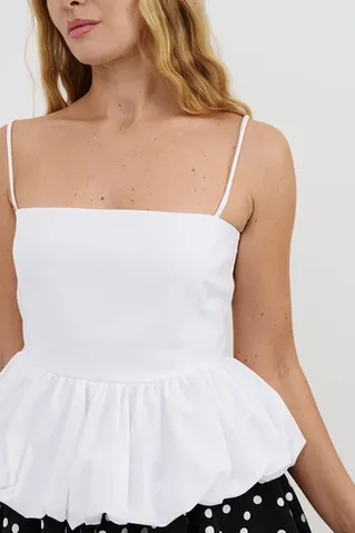 Топ с баской баллон белого цвета