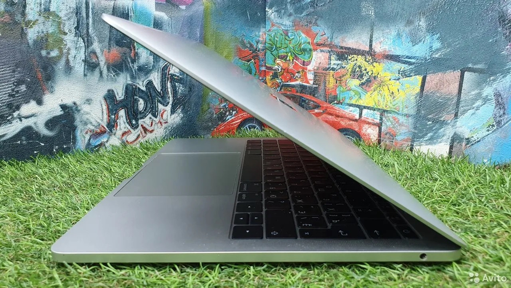 MacBook Pro 13 2017 retina 6 циклов