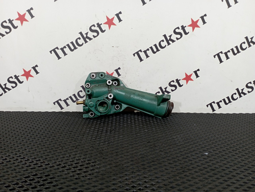 Патрубок системы охлаждения