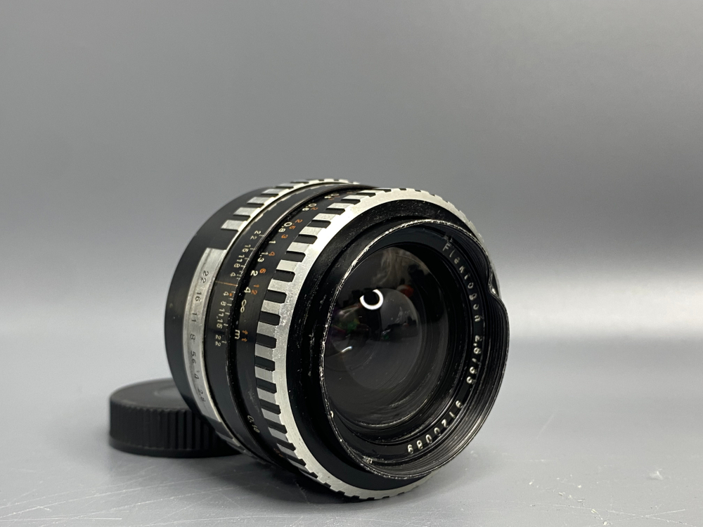 Carl Zeiss Jena Flektogon 2.8/35mm