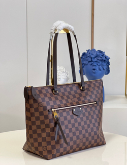 Louis Vuitton Iena