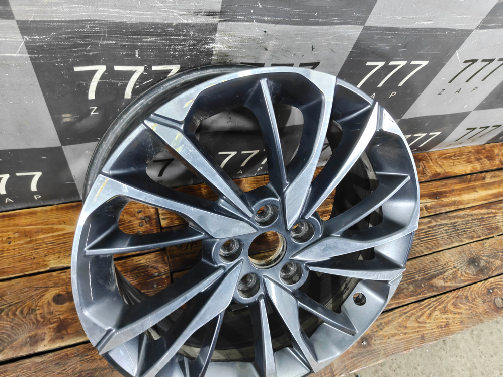 Диск колесный литой R18 Geely Coolray 19-нв Б/У Оригинал 6600115314
