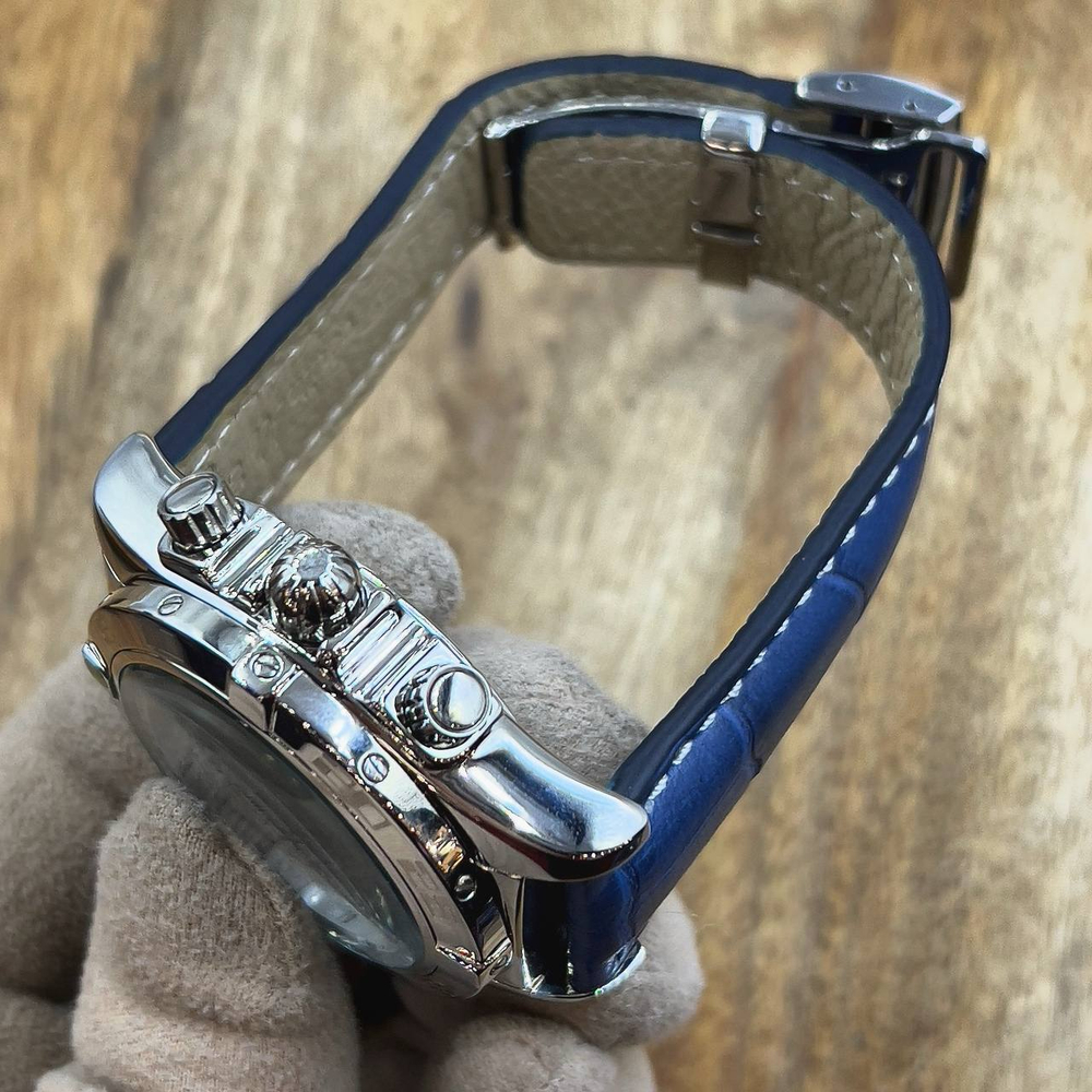 Часы Breitling