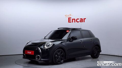 Mini Cooper S 5 дверей Resolute Editions (09.2022)