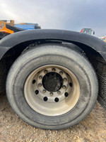 Shacman (Shaanxi) SX* 4x2 Седельный тягач SX4188YY381 (Дизельный, 12,5 л, 473 л.с., АТ)