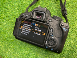 Canon 600D kit 18-55mm 3.5-5.6 III (15.700 кадров)