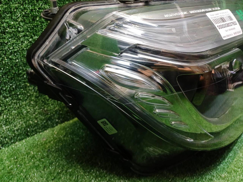 Фара правая Mercedes GLK X204 (2012-2015) ксенон