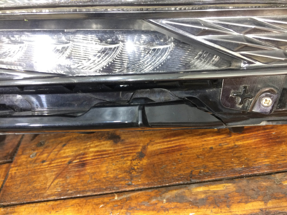 ДХО левый LED Hyundai Tucson 4 (NX4) 20-нв Б/У Оригинал 92207N9300