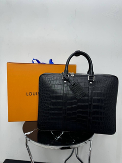 Портфель Louis Vuitton из кожи крокодила