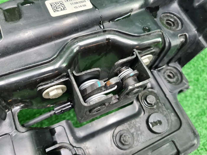 Телевизор Land-Rover Discovery Sport (2019-н.в.)