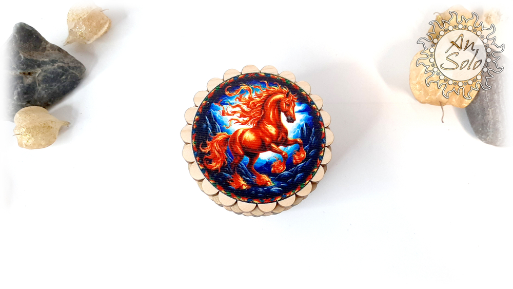 Мини-шкатулка "Огненная грация"