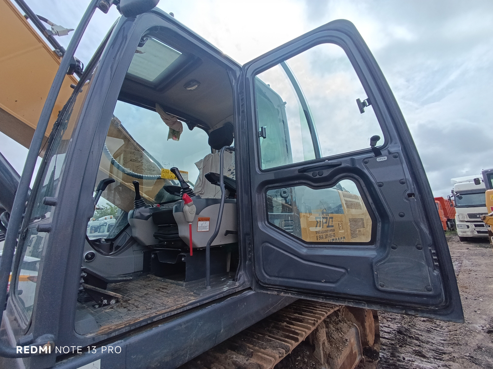 XCMG XE335 Экскаватор XE335C (Дизельный, 7,8 л, 259 л.с., АТ)