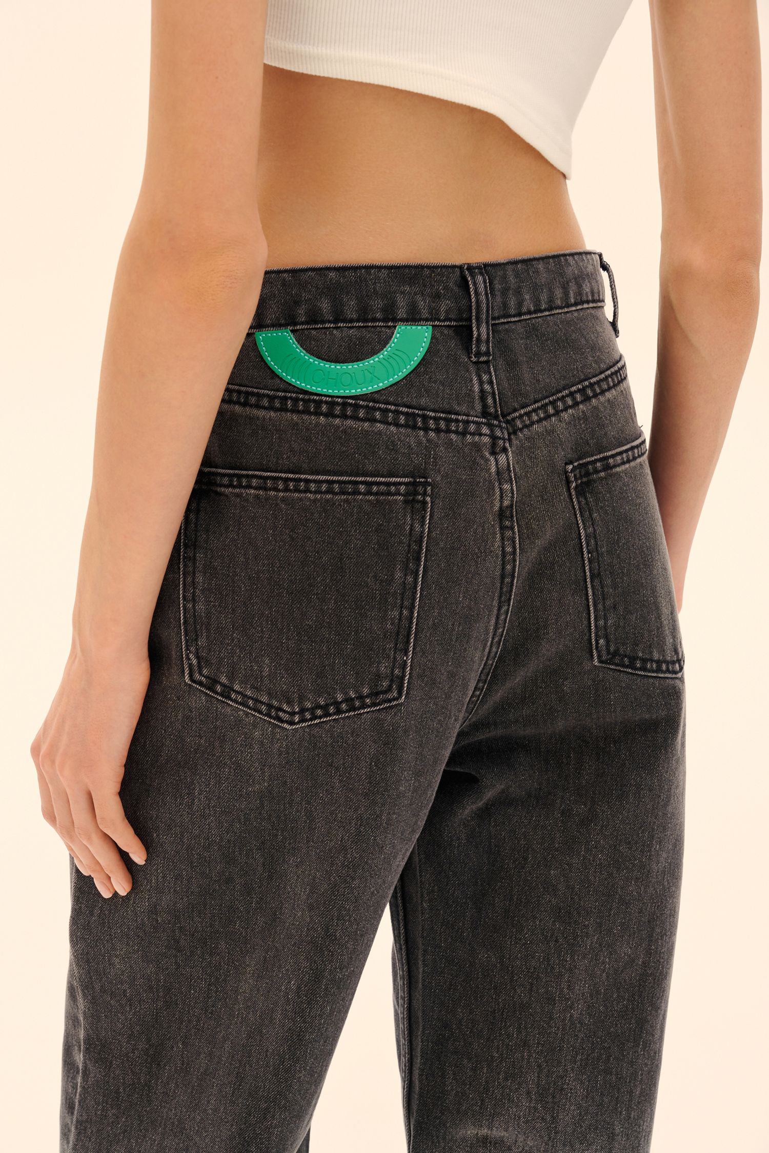 Широкие джинсы (Переход хода), серые