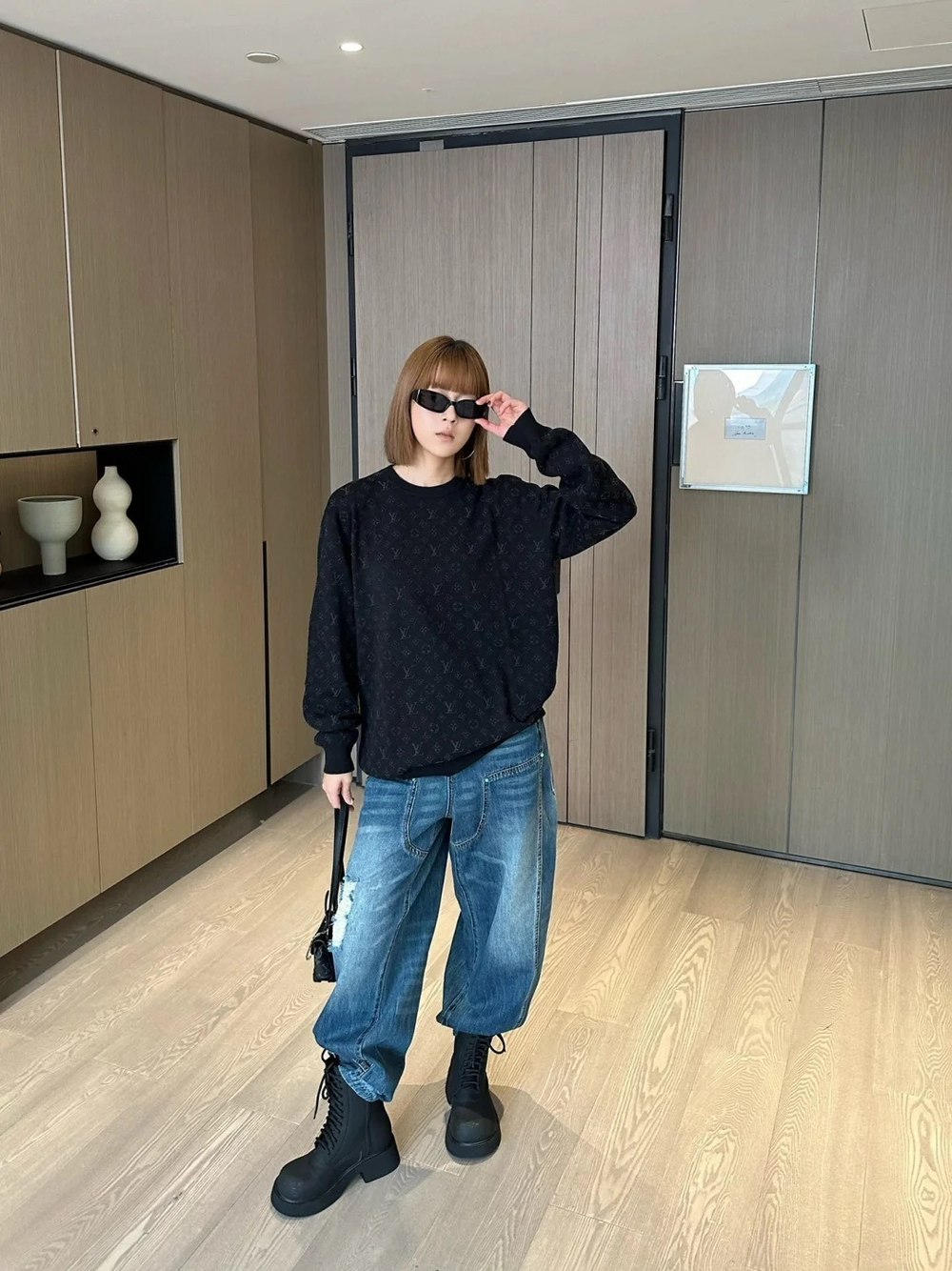 Louis Vuitton Sweatshirt