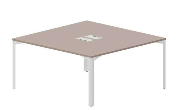 Составной стол на 2 рабочих места 158х156,6х75см (2 металлических  аутлета)