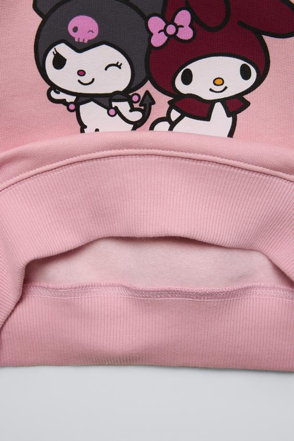 ZARA ТОЛСТОВКА HELLO KITTY AND FRIENDS ©, РОЗОВЫЙ