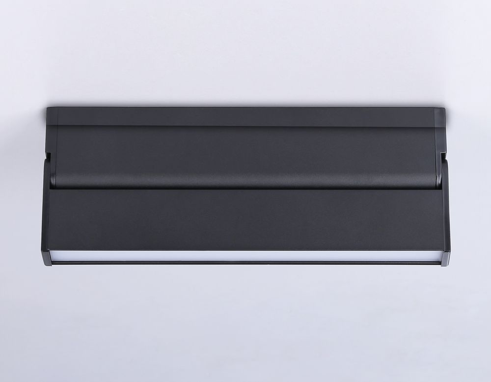 Ambrella Поворотный потолочный светодиодный светильник Move TA1821