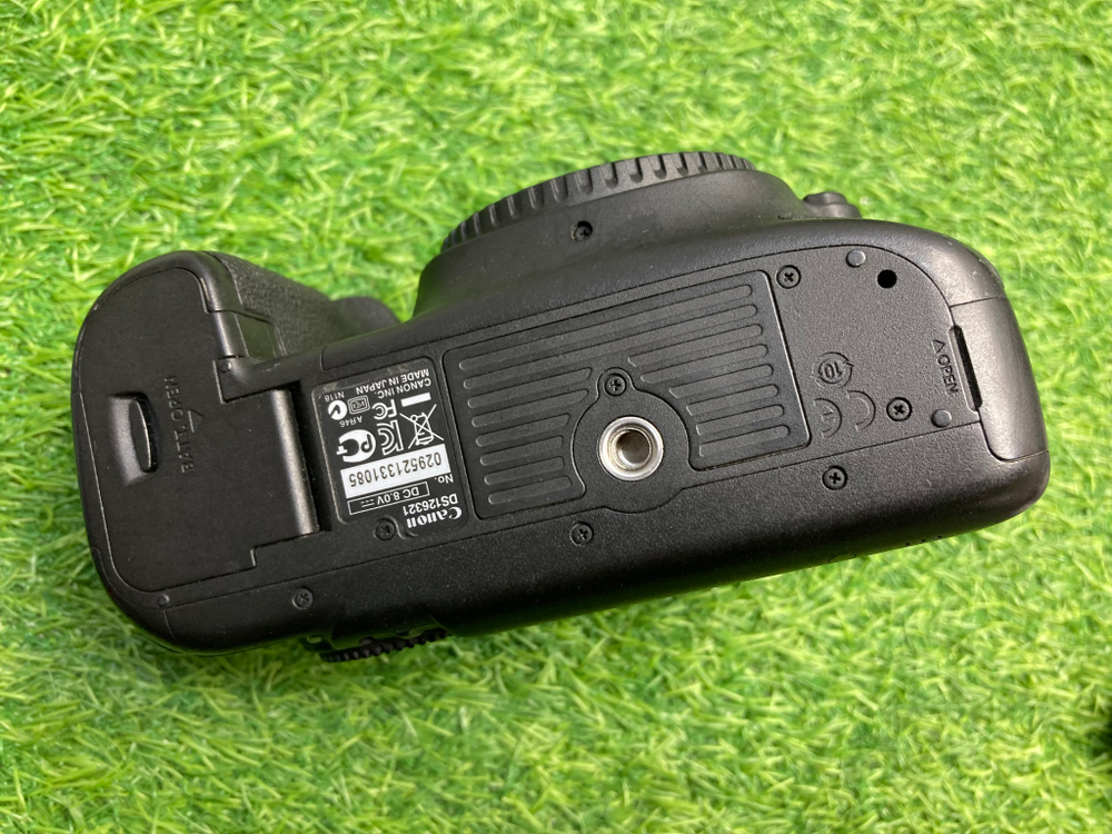 Canon EOS 5D Mark III (7700 кадров)