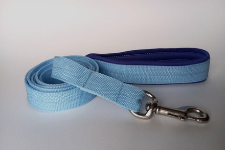 Поводок с ручкой из неопрена 1,5 м