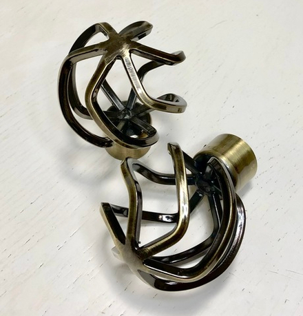 Карниз кованый "Глобо" d20/16 мм двухрядный, цвет бронза