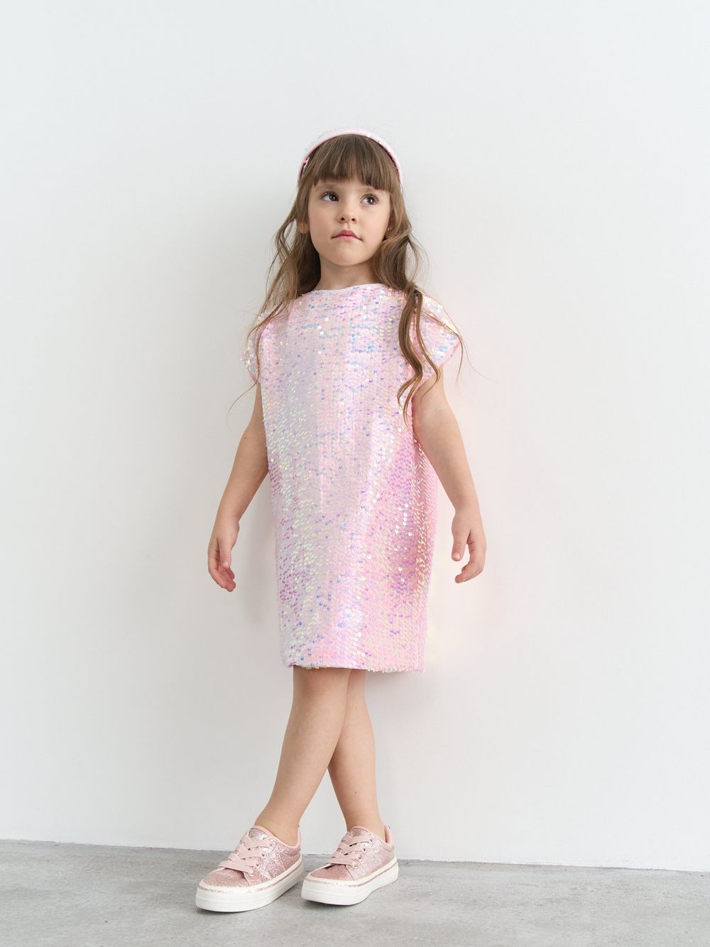 Платье бархатное с пайетками "Розовые искры"