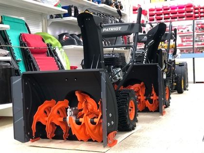 Специальное предложение на бензиновые снегоуборщики!