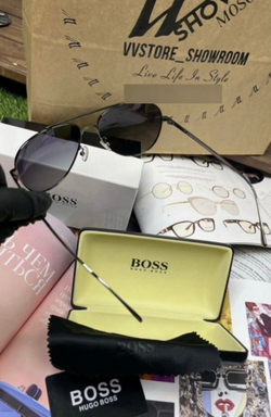 Солнцезащитные очки Hugo Boss Aviator