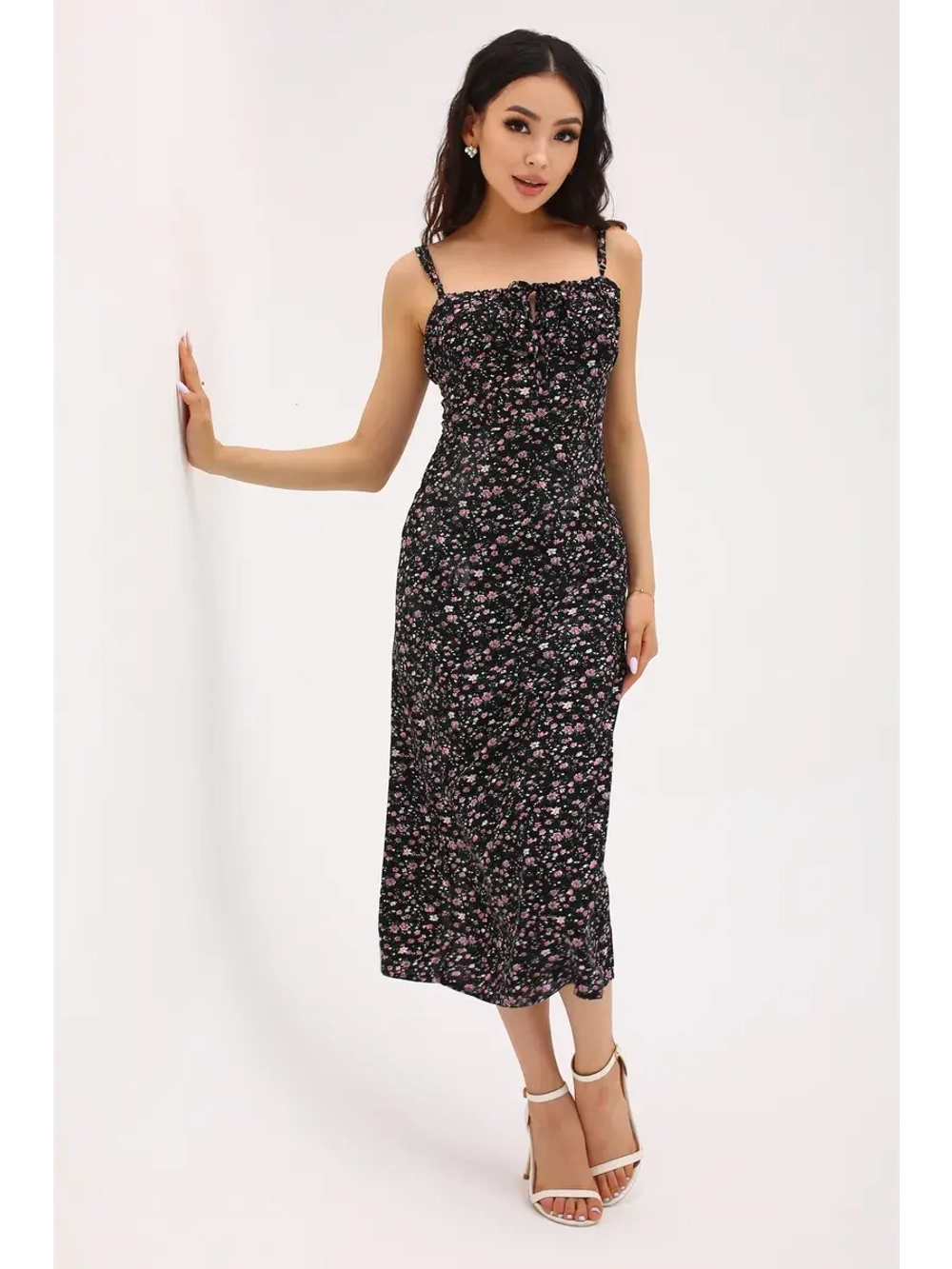 Длинное платье skims на бретельках