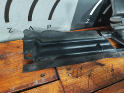 Воздуховод радиатора левый Sebring, Stratus 01-07 Б/У Оригинал 4805699AB