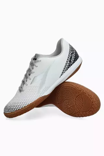 Diadora futsal shoes shop
