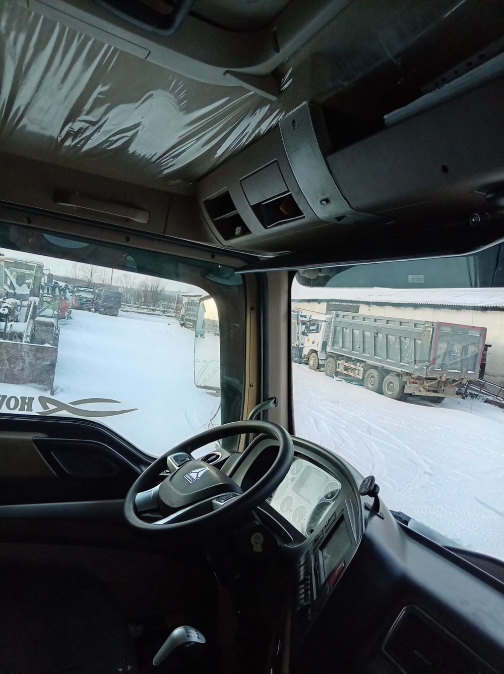 Howo T5G 6x4 Самосвал ZZ3257V384GE1 (Дизельный, 10,5 л, 400 л.с., МТ)