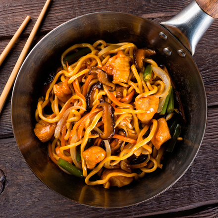 Ло мейн с цыпленком