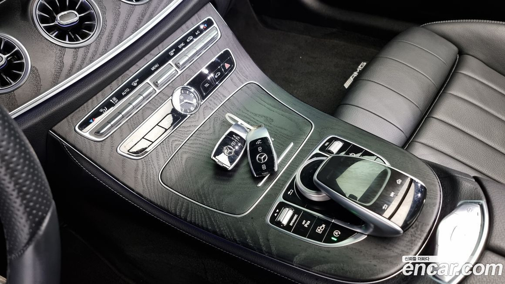 Mercedes-Benz E-Class W213 E220d Cabriolet (10.2019)
