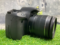 Canon 550D Kit 18-55mm 3.5-5.6 lll