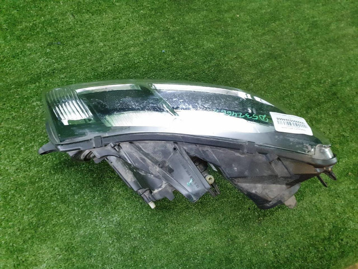 Битая Фара правая Lada Largus 1 (2021-н.в.) галоген