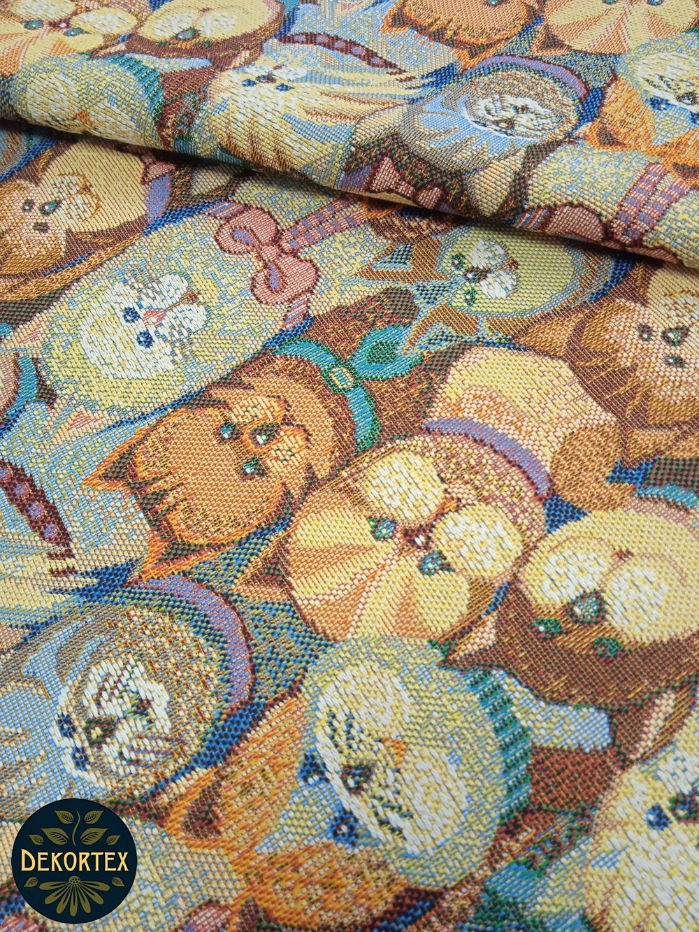 Мебельная ткань гобелен на отрез "Кошечки" (ширина 160 см) цена за п/метр