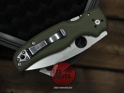 Нож Spyderco Shaman FS - рукоять зеленый OD G10, клинок серрейтор