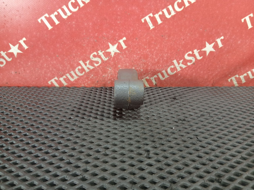 Опора переднего амортизатора правая