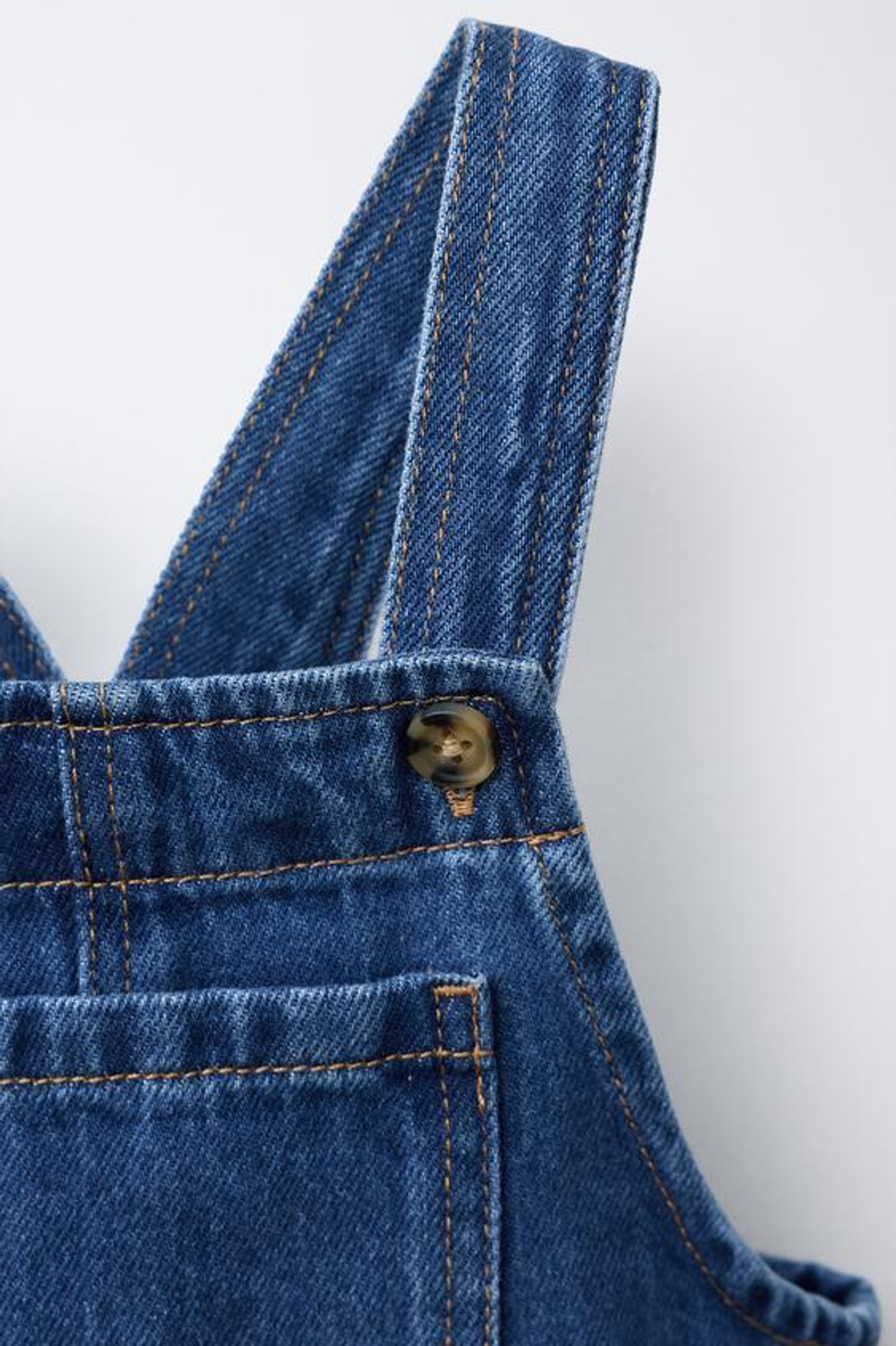 ZARA ДЛИННЫЙ ДЖИНСОВЫЙ КОМБИНЕЗОН, ВЫЦВЕТШИЙ СИНИЙ