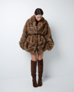 Шуба укороченная из искусственного меха соболя ореховый