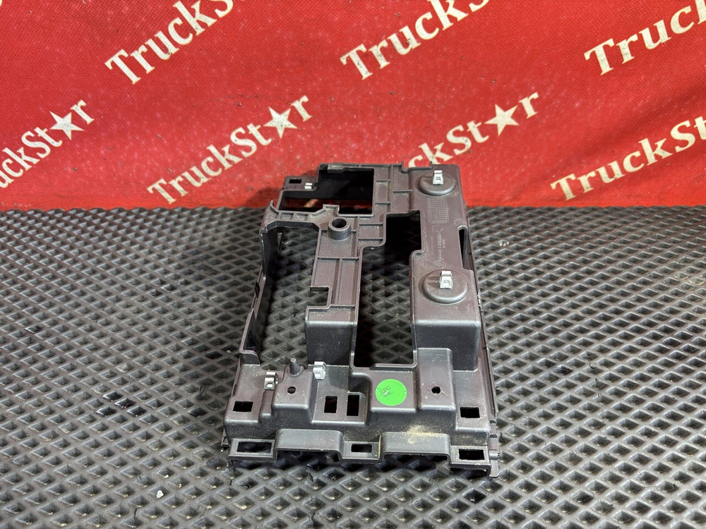 Корпус промежуточной панели 2024г.