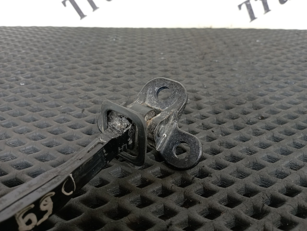 Ограничитель двери 2023г