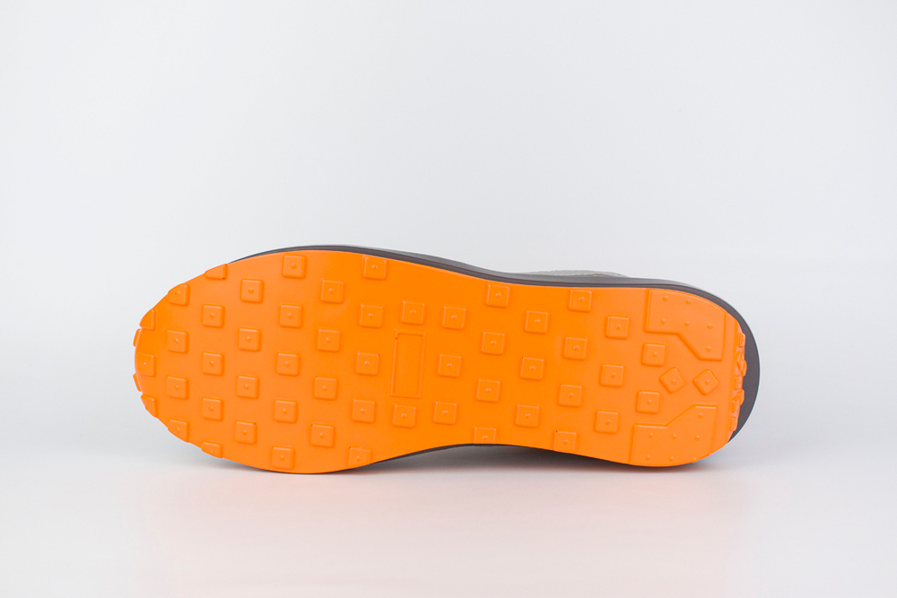 Кроссовки Nike Waffle Daybreak x SACAI Grey / Orange