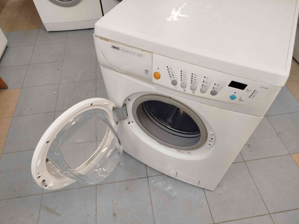 Стиральная машина Zanussi FJE 904 6 кг б/у