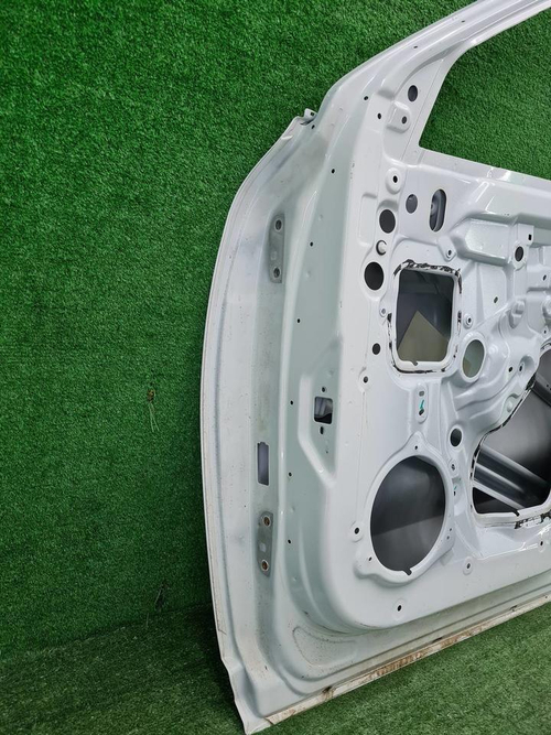 Дверь передняя правая Geely Tugella (2019-2024)
