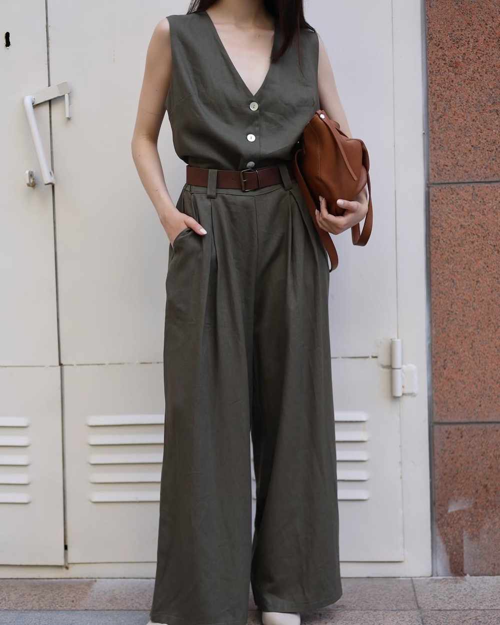 брюки изо льна с ремнём